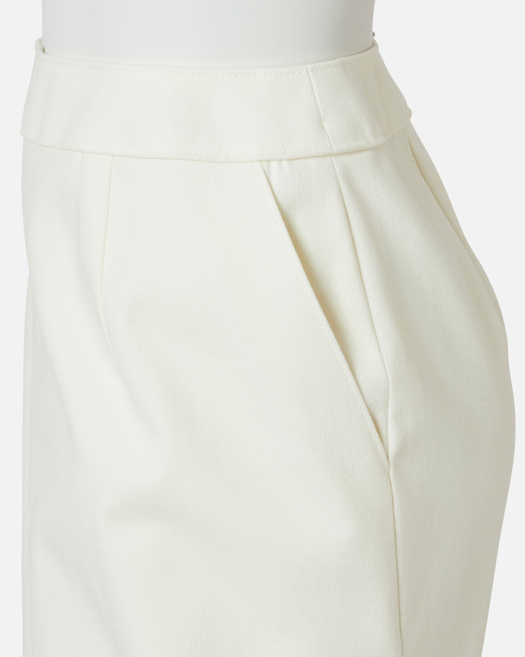 스트레치 크레페 사이드 슬릿 스커트 / Stretch Crepe Side Slit Skirt