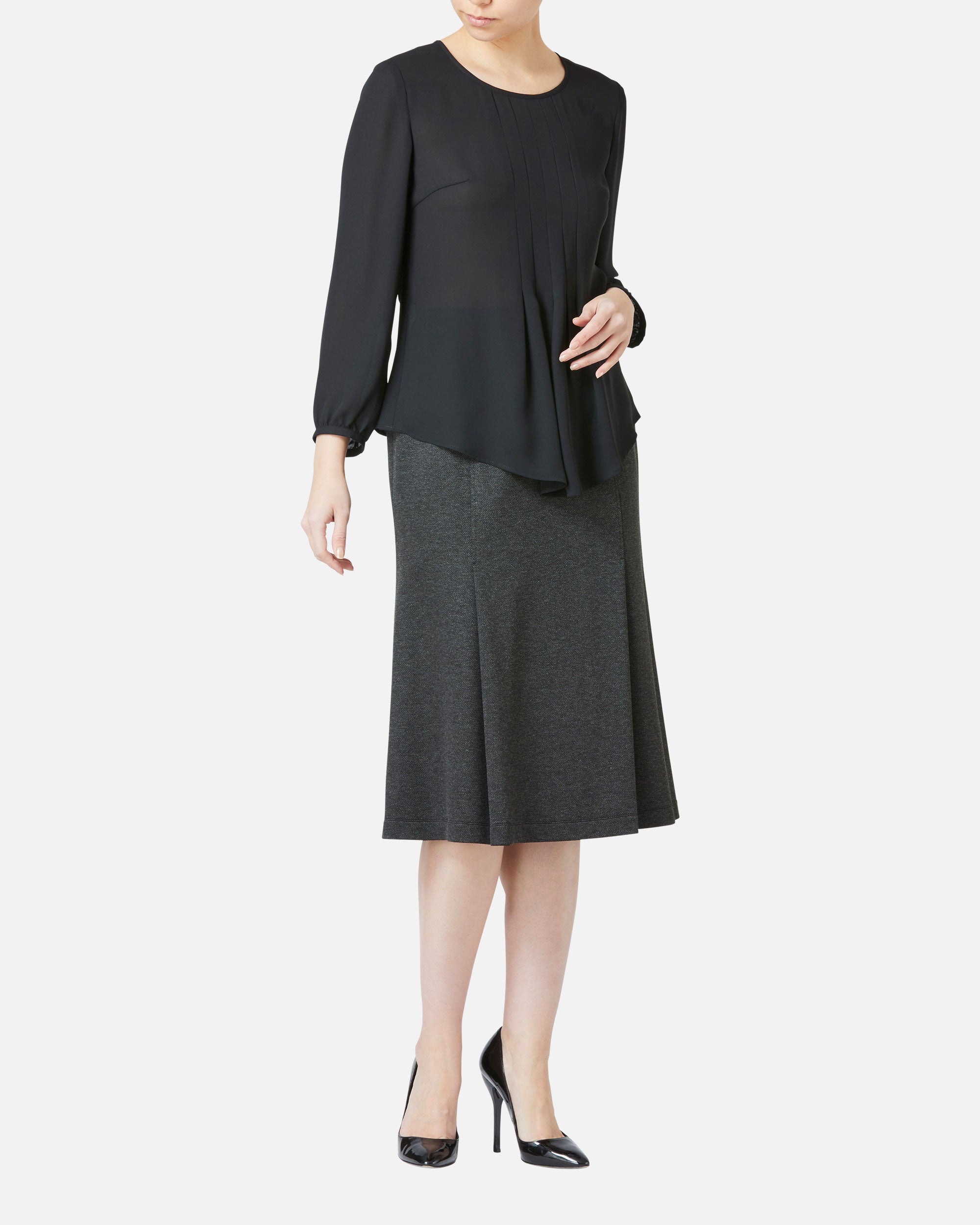 프론트 택 조젯 블라우스 / Pleated Front Blouse