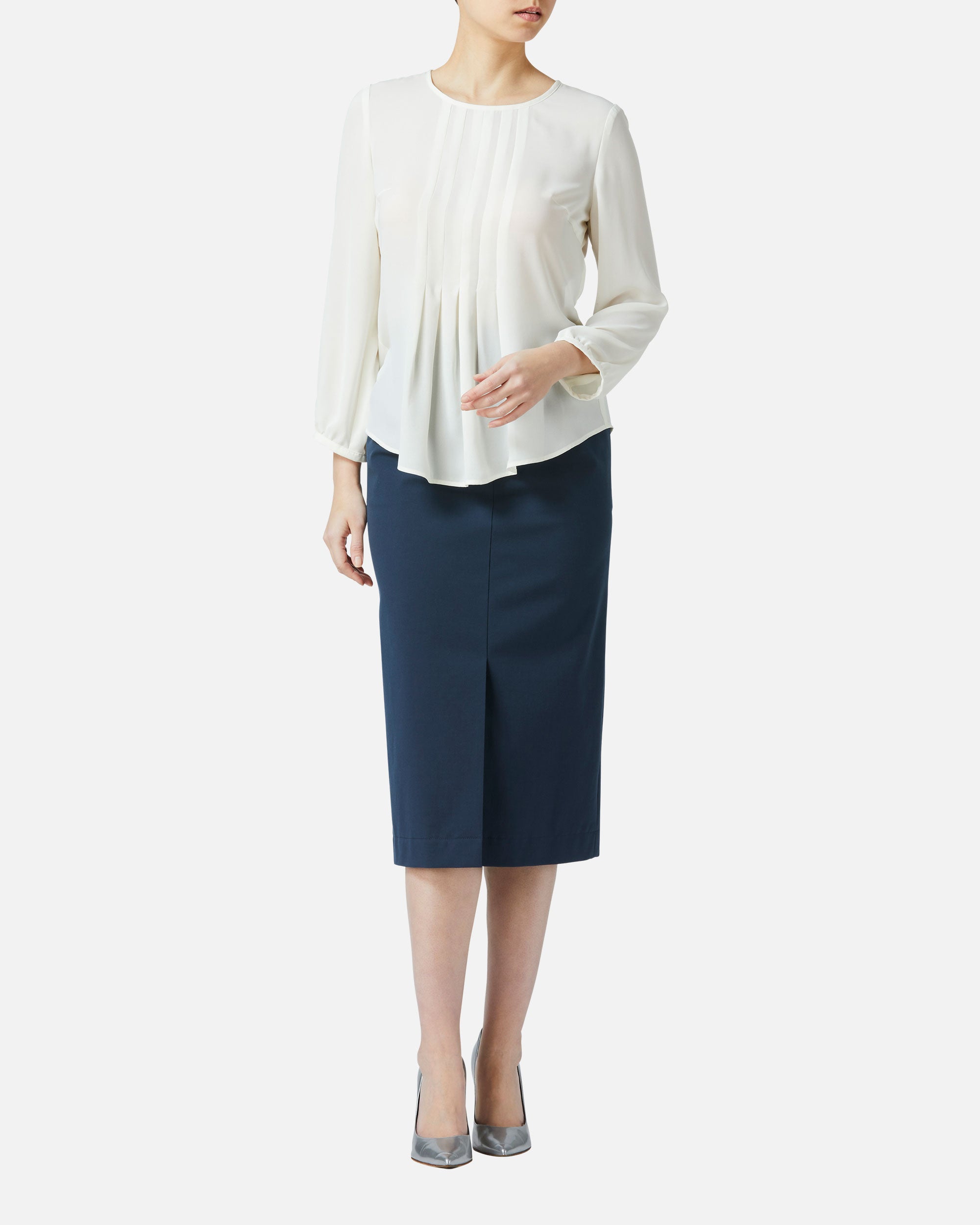 프론트 택 조젯 블라우스 / Pleated Front Blouse