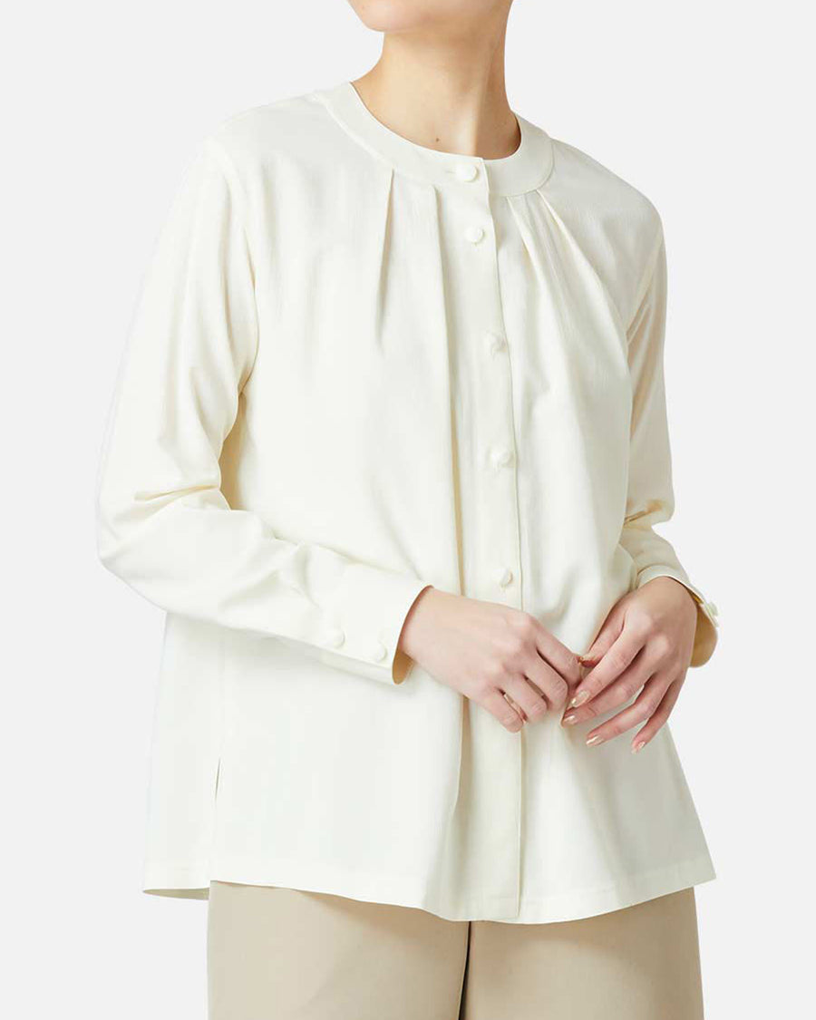 라운드 넥 택 블라우스 / Round Neck Pleated Blouse
