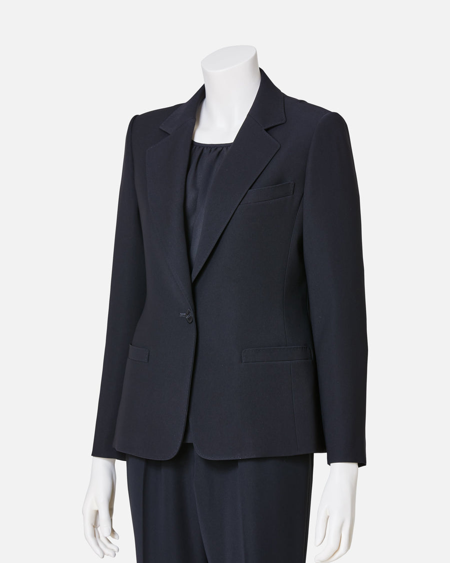 테일러드 블랙 재킷 / Tailored Black Jacket