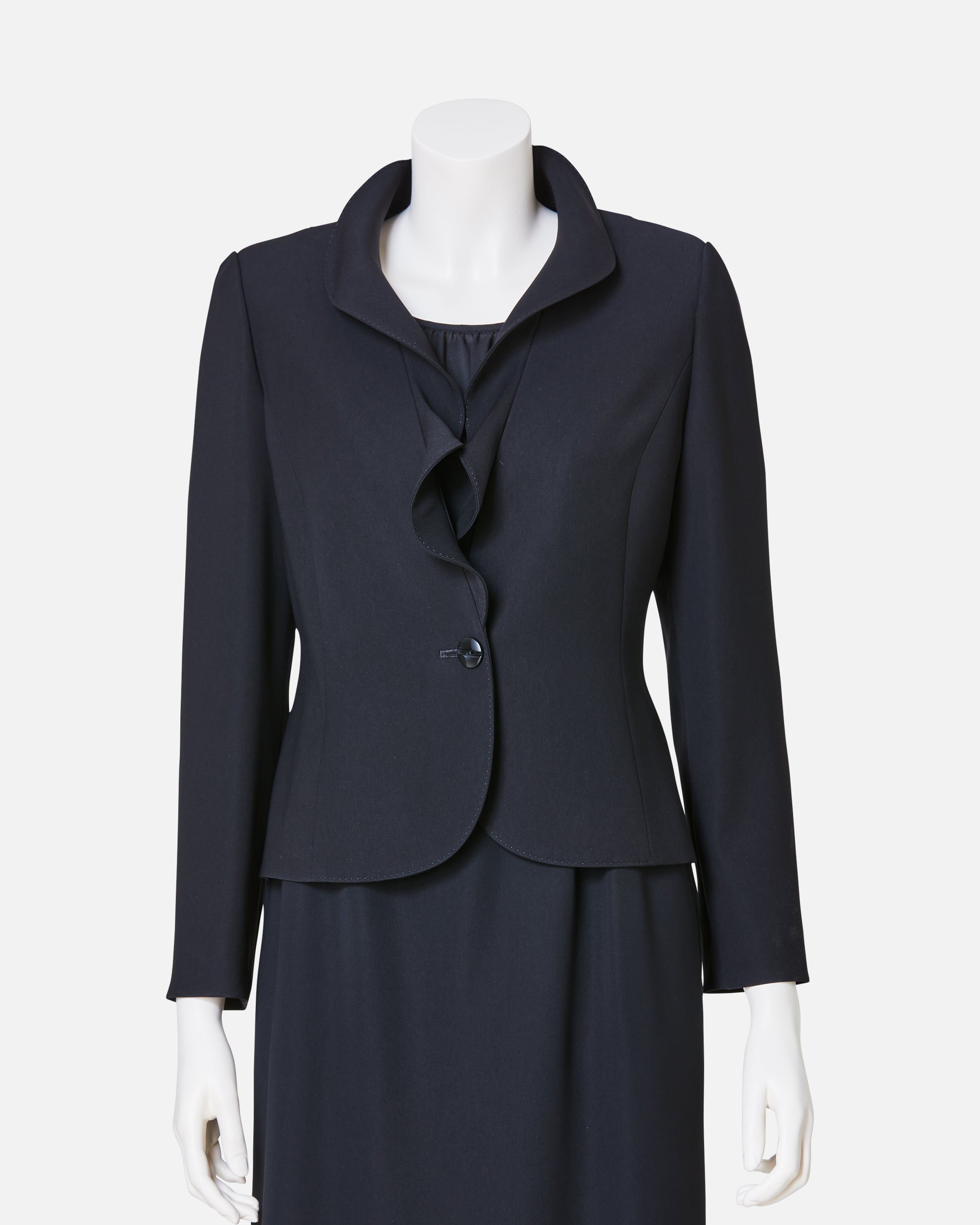 프릴 블랙 재킷 / Frill Lapel Black Jacket