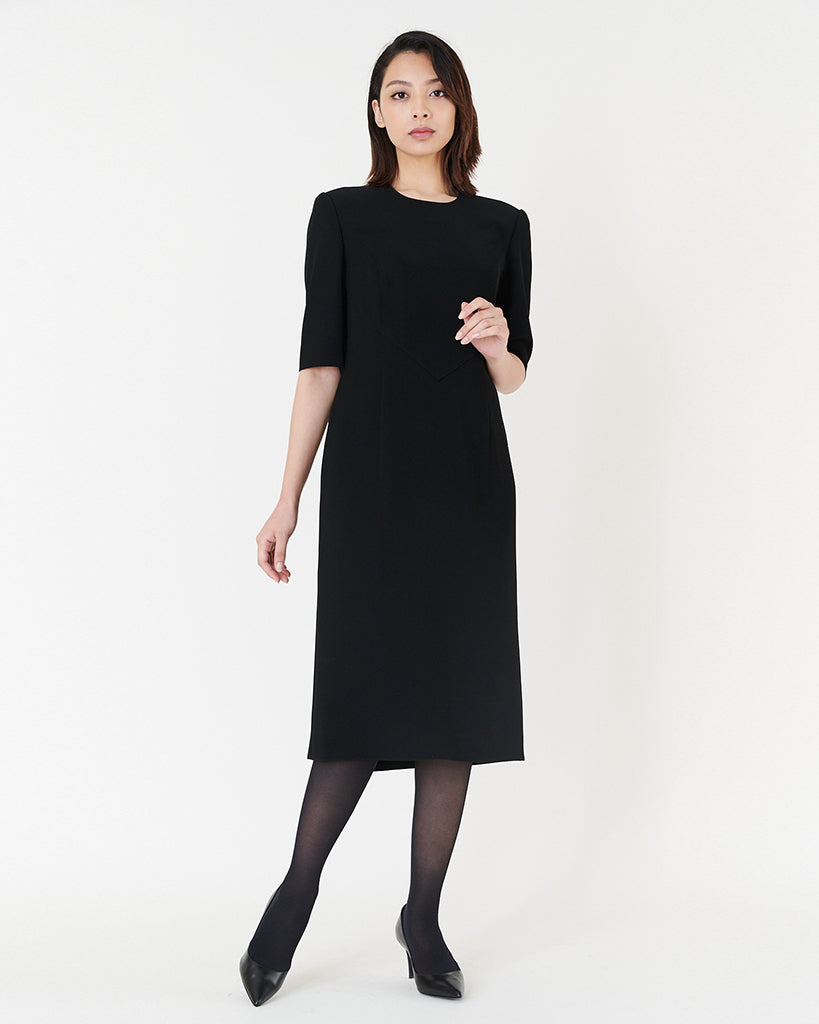 블랙 원피스 / Black Dress