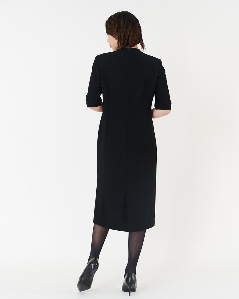 블랙 원피스 / Black Dress
