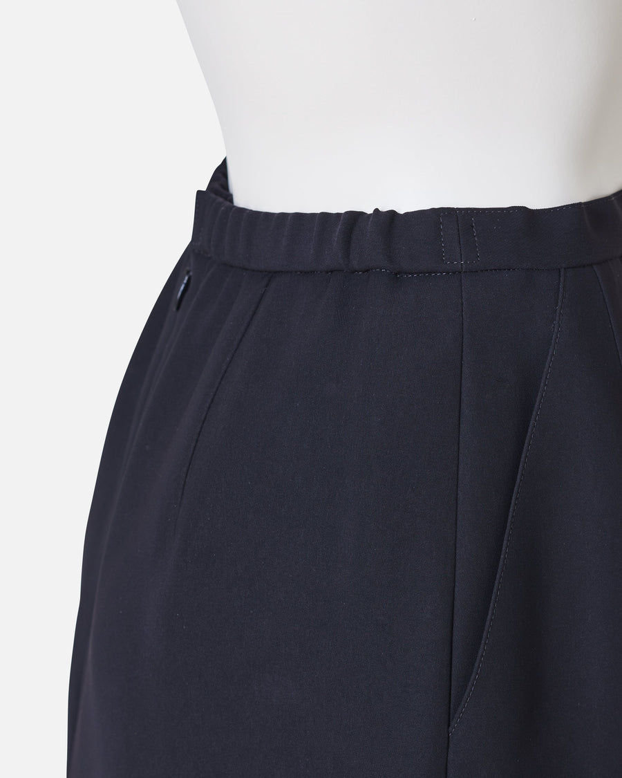 블랙 스커트 / Straight Black Skirt