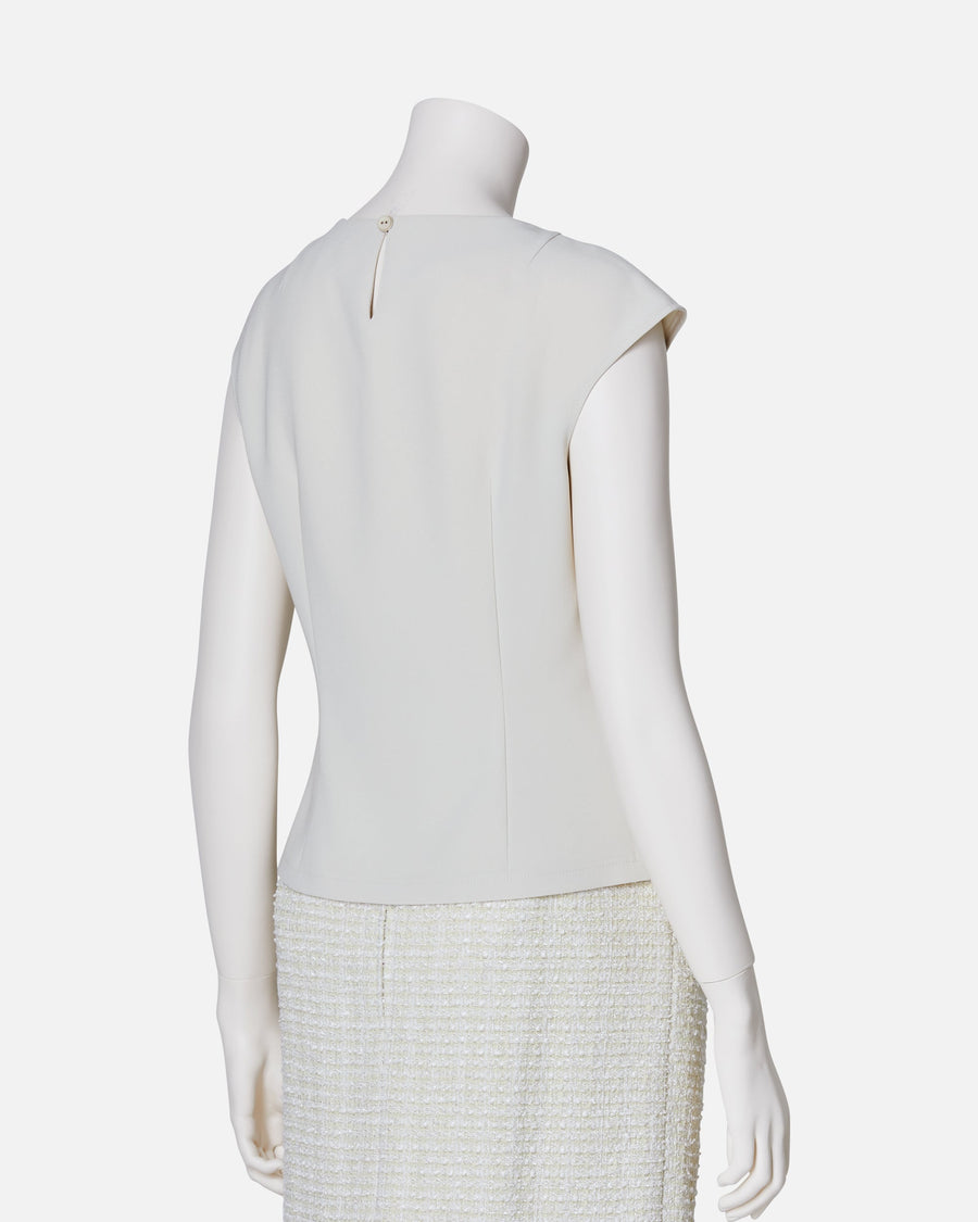 탁 블라우스 / Pleat-Neck Blouse