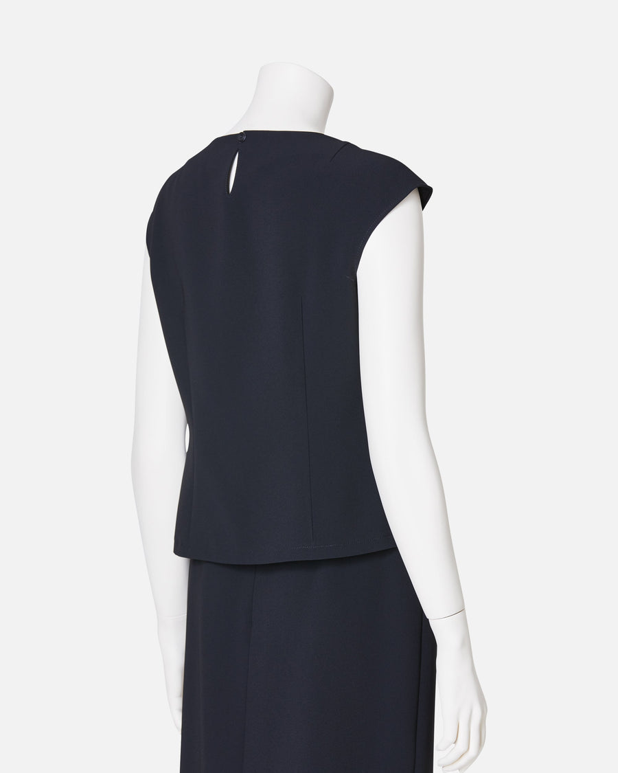 탁 블라우스 / Pleat-Neck Blouse